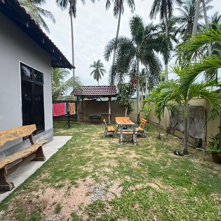 Relaxs Homestay Kota Bharu Exterior foto